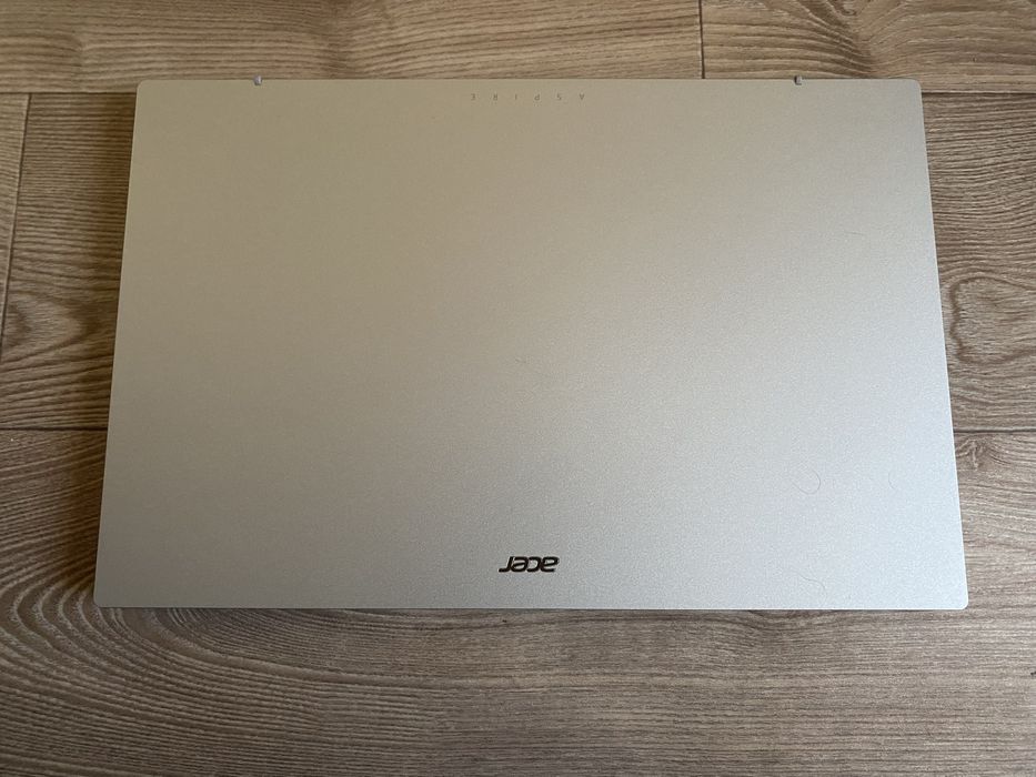 Acer Aspire 3 A315-24P | ryzen 3 7320u | 8gb | 256gb ssd m2 | FHD