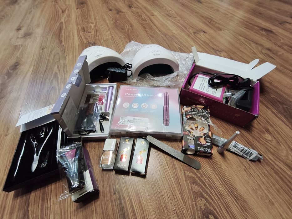 Zestaw do manicure lampy frezarki lakiery