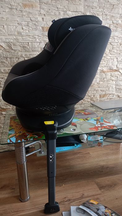 Fotelik samochodowy Joie spin 360