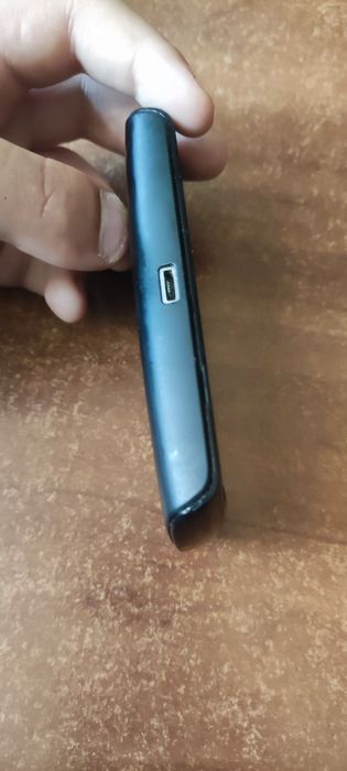 Sony Ericsson WT19i