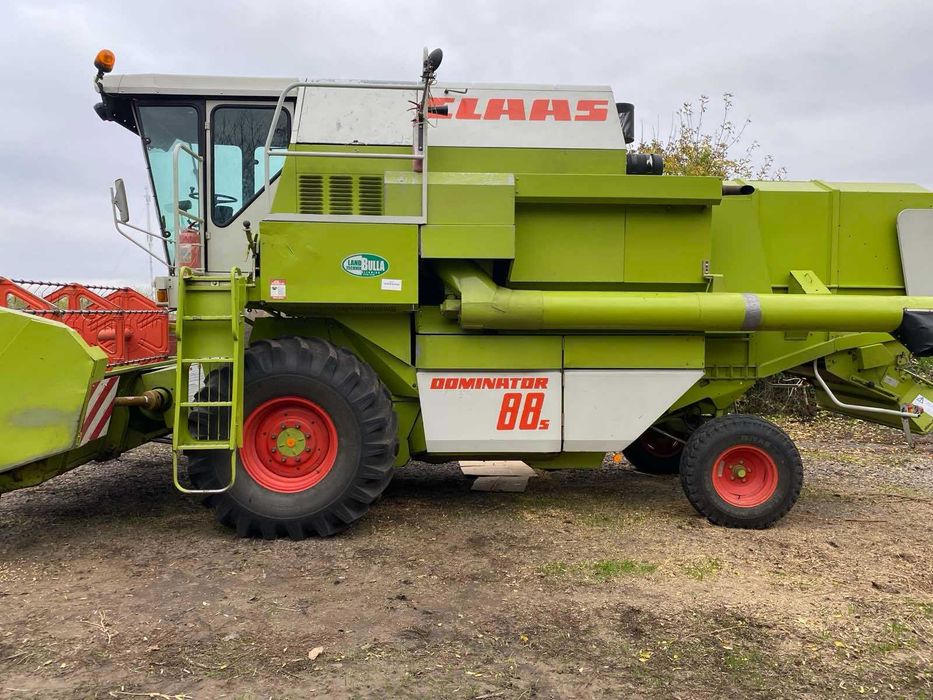 Комбайн Claas Dominator 88S
