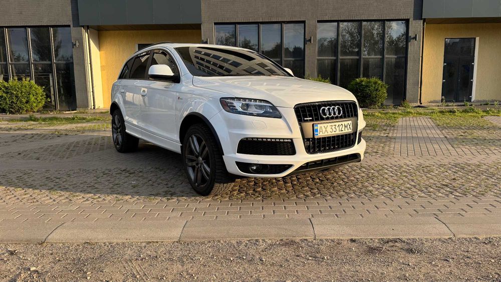 AUDI Q7 Prestige 2014