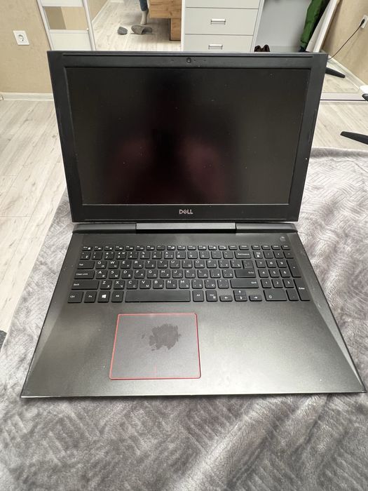 Ігровий, геймерський ноутбук Dell Inspirion 7577 Gaming, 17.3