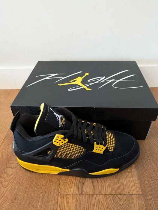 Jordan 4_czarne R.42