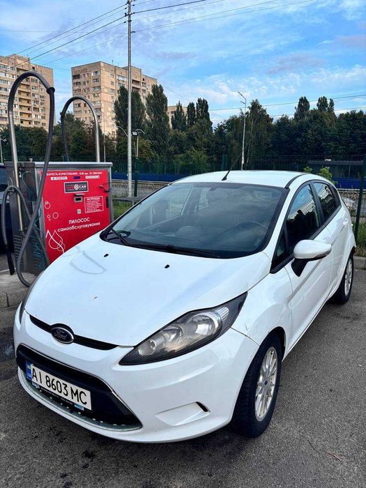 Ford Fiesta 2012 VIN WF0JXXGAJJCD29537 фото оголошення 2 з 7