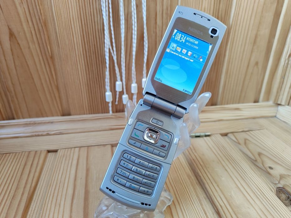 Nokia N71            .