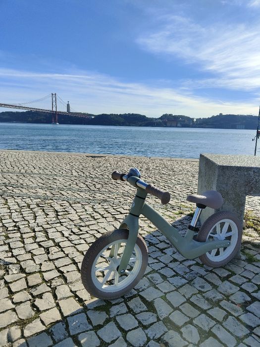 Bicicleta infantil sem pedais