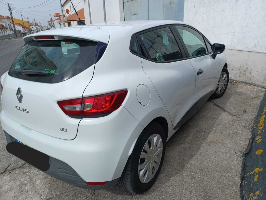Renault Clio IV Comercial 1.5 dCi – Excelente Estado & Muito Económico