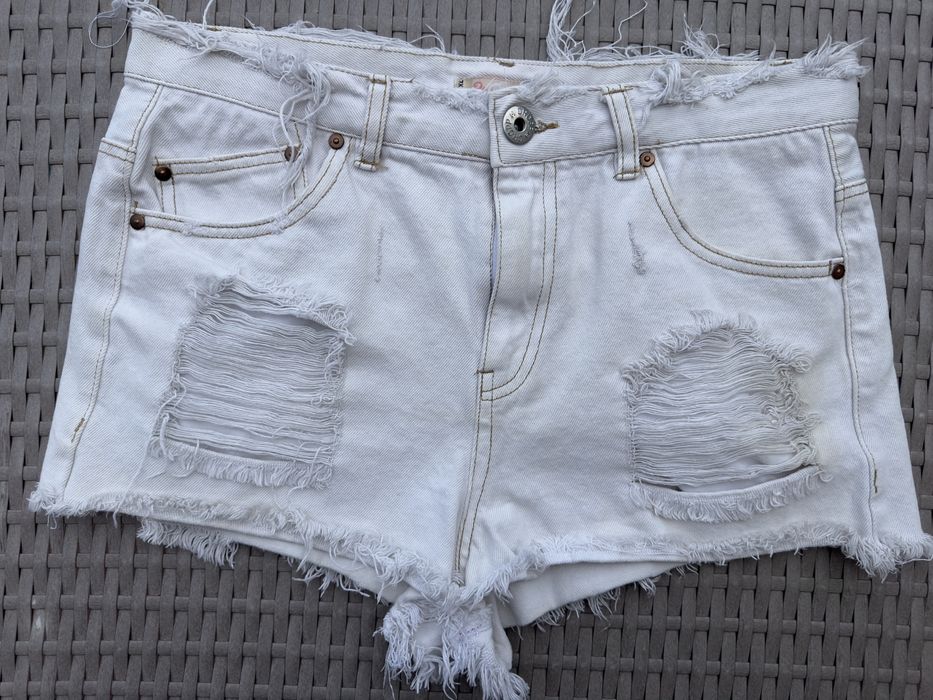 Cropp szorty przetarcia XL