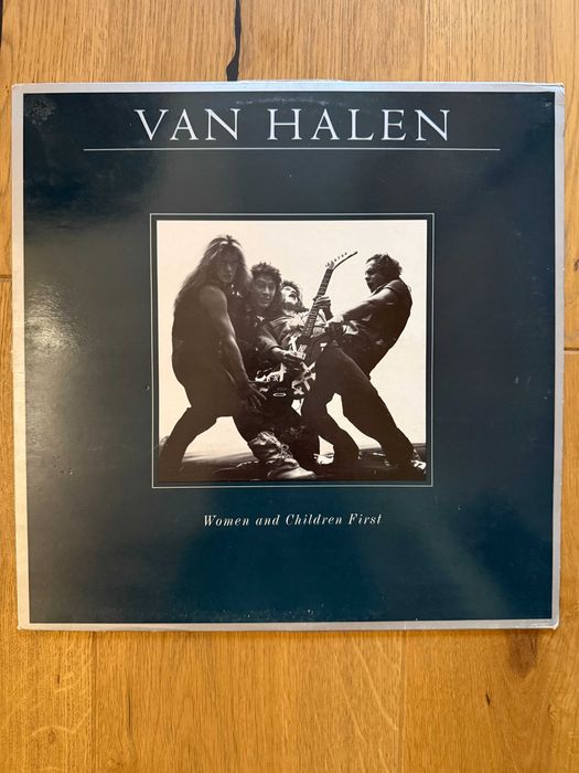 VAN HALEN Women and Children first VINYL
