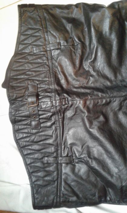 Кожаные утеплённые штаны для охотников , рыбаков , работе на улице .