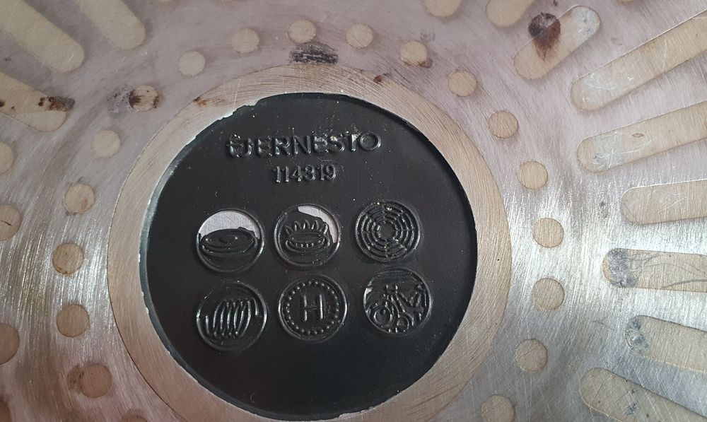 Patelnia Ernesto - grillowa żeliwna - 29 cm duża