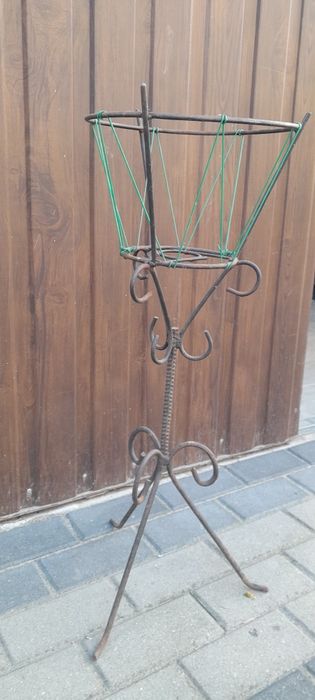 Kwietnik metalowy prl
