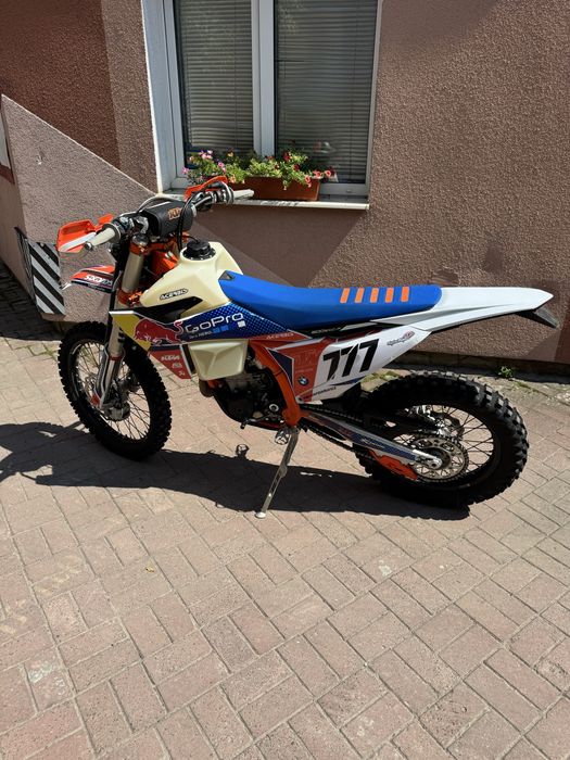 Продам KTM exc f 500  six days