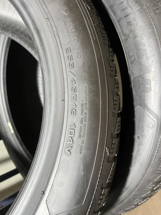 255/45/19 R19 Goodyear Ultra Grip Perfomance 3 4шт зима