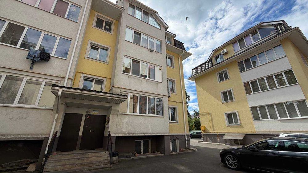 ТЕРМІНОВО! 3к дворівнева квартира з ремонтом біля Центрального парку
