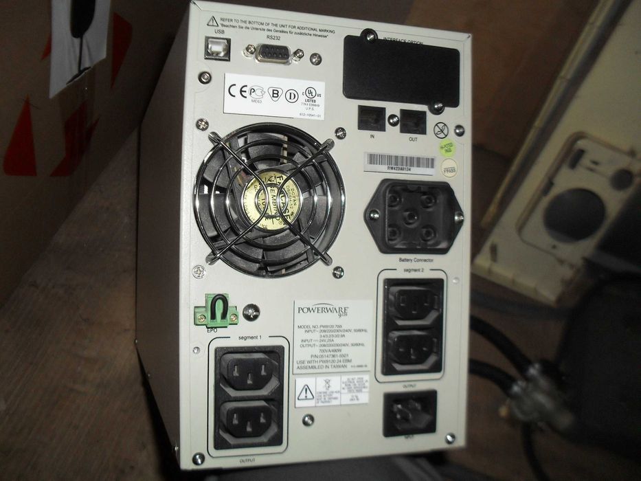 продам ИБП online Powerware 9120 700I  24 вольта под ремонт