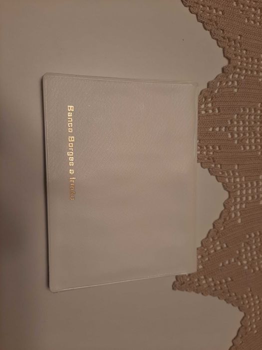 Porta papéis Banco Borges Irmão e Carteiras para documentos.