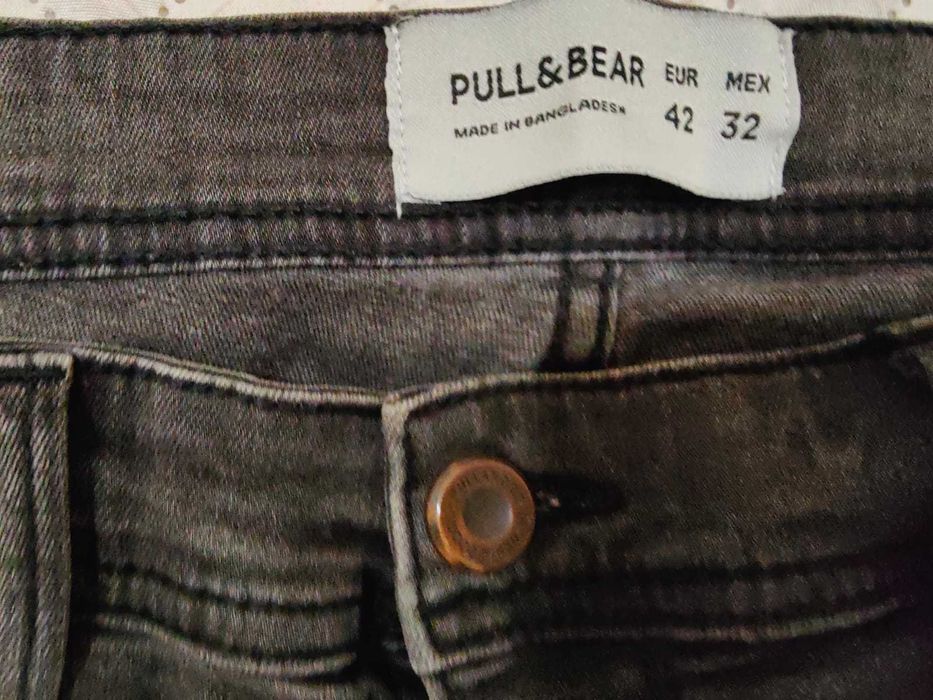 Calças de ganga Pull & Bear tam. 32/42 em excelente estado