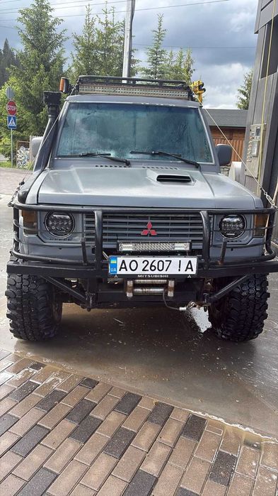Mitsubishi Pajero 3.2 дизель механіка