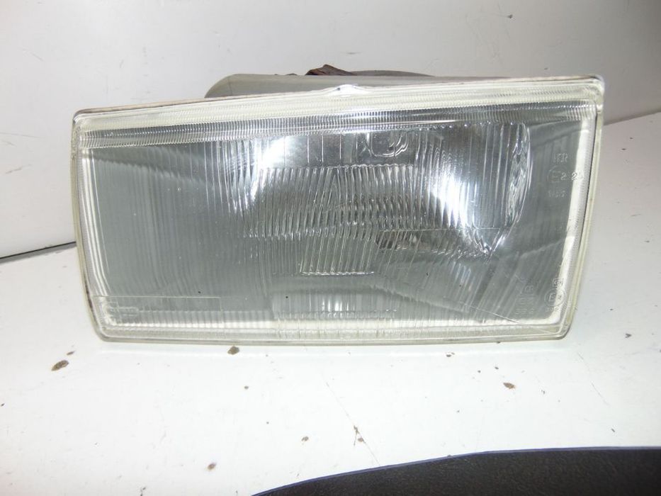 Peugeot 305 2 modelo oticas e + peças