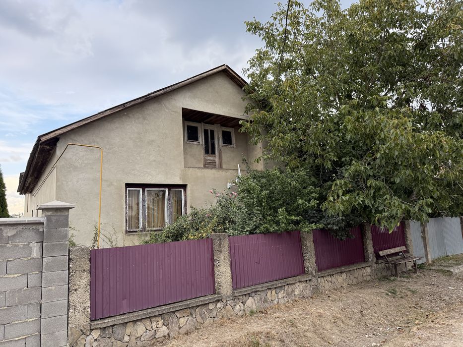 Продається будинок с. Тисобикень