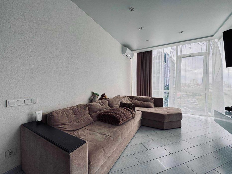 Apartment in Odesa - More
