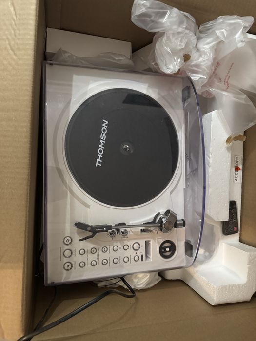 Thomson TT401 - gramofon