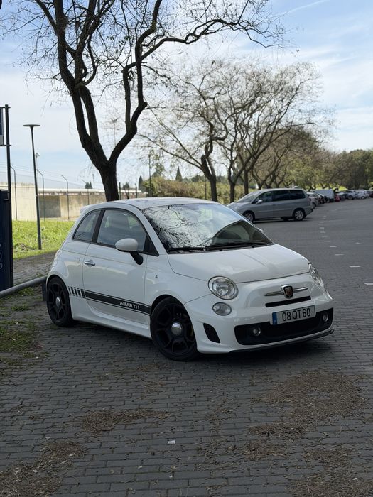 Vendo Abarth 500 1.4 T-JEt em otimo estado