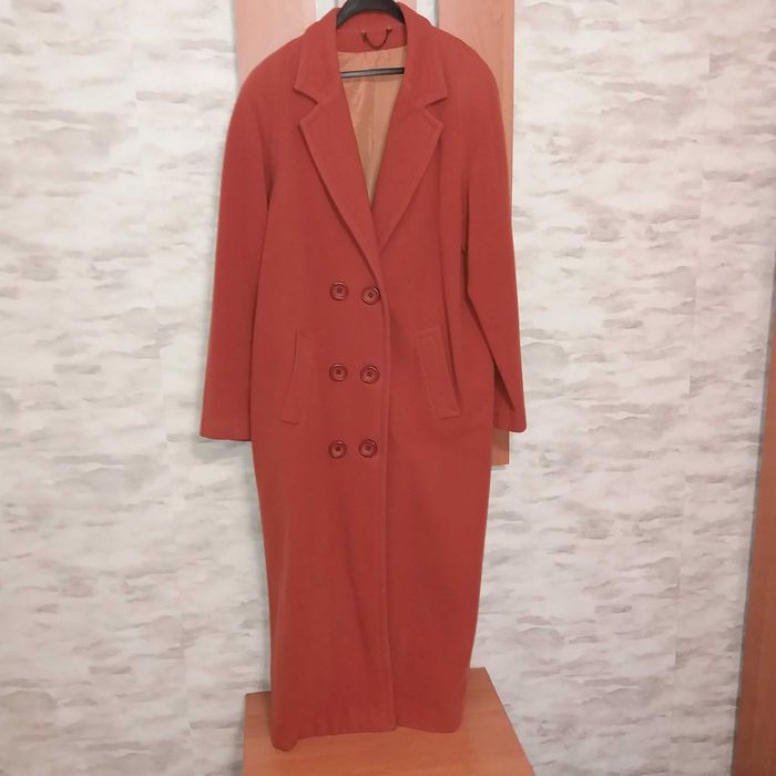 Пальто демісезонне