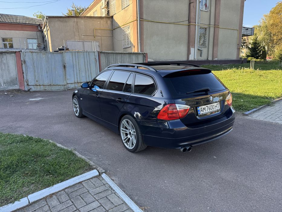продам BMW e91 330d
