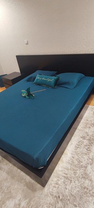 Vendo edredom+ almofada decorativa