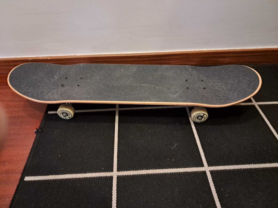 Street Skate Screw 8.25" — Ótimo Estado