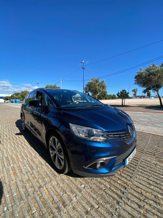 Renault scenic 1.5 dci Hibrid Assist intense