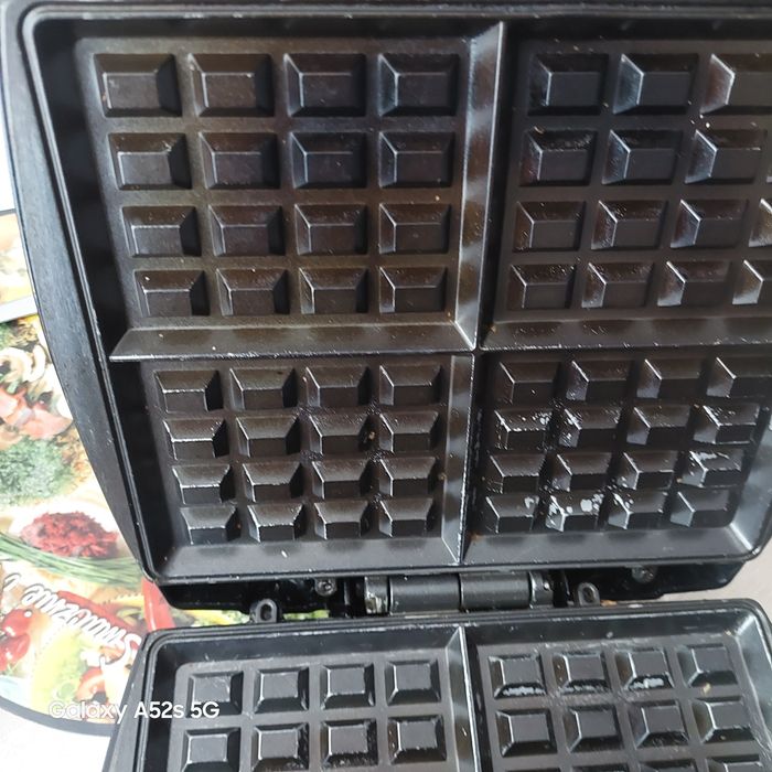 Gofrownica MPM na 4 gofry moc 1100 do 1300 W