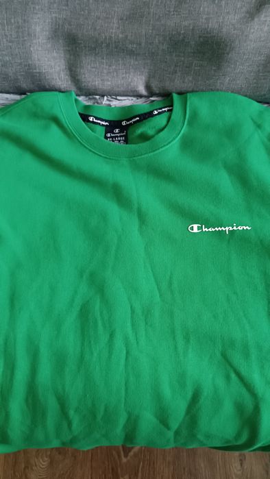 Продам кофту Champion