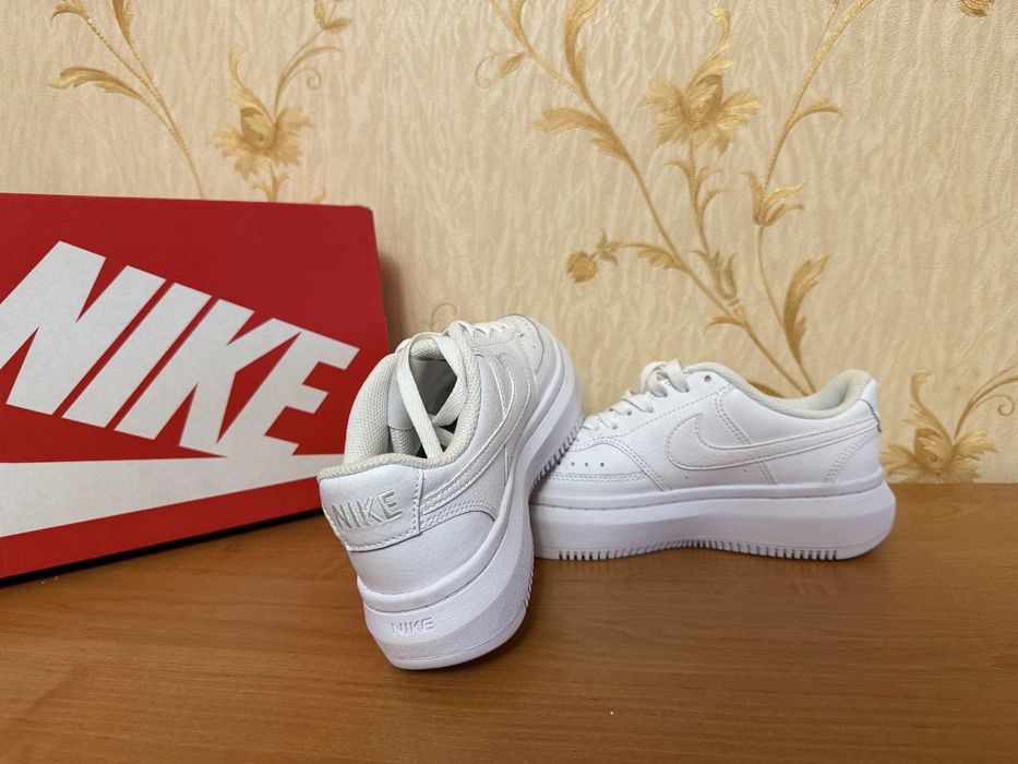 Кросівки. Nike оригінал
