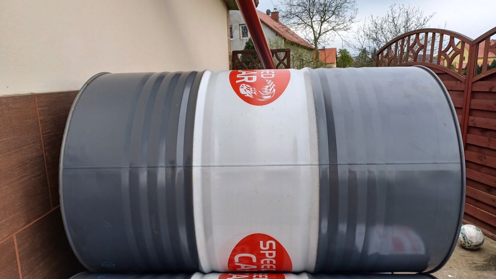Beczka metalowa 200 litrów