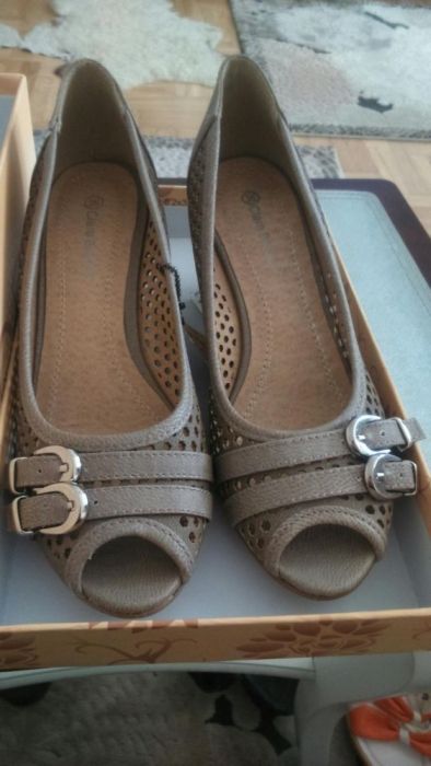Sprzedam nowe buty