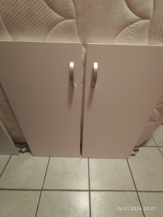 Fronty szafek kuchennych Ikea 37x76cm z zawiasami uchwytami Ikea biale