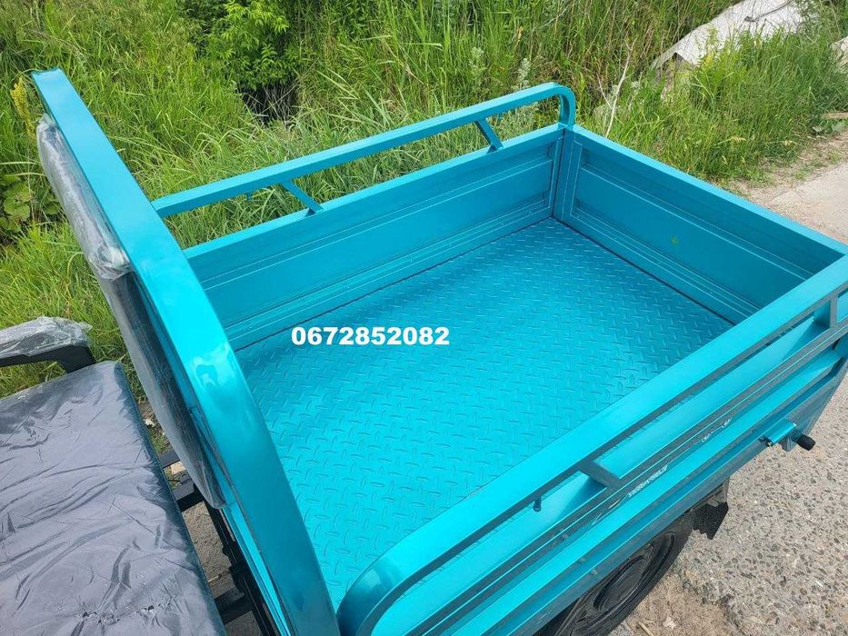 Електроцикл вантажний з кабіной Dozer Model 1 до 400кг Запас ходу 50км