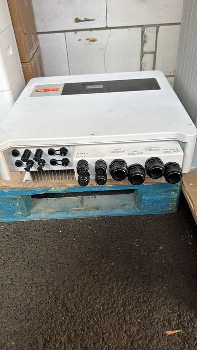 Інвертор гібридний трифазний 15кВт CSE RH3-15K