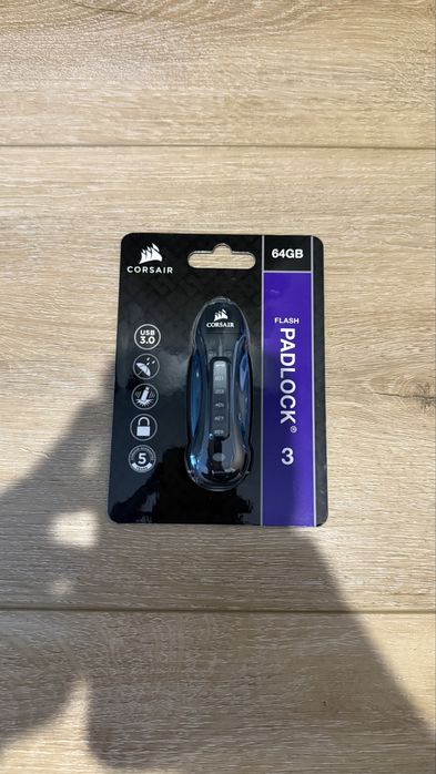 Nowy Pendrive szyfrowany Corsair Padlock 3 64gb cyberbezpieczenstwo