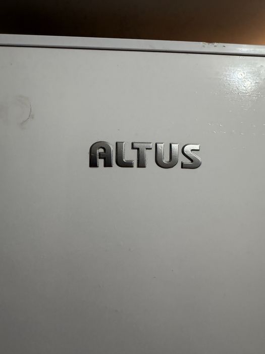 Холодильник  AlTUS