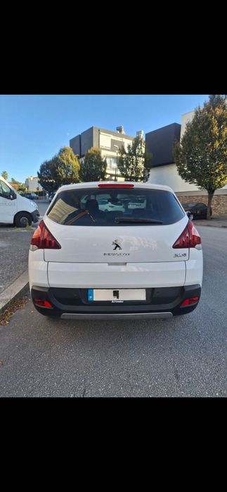 Peugeot / 3008 1.2 e-THP Style