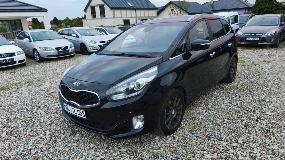 Kia Carens