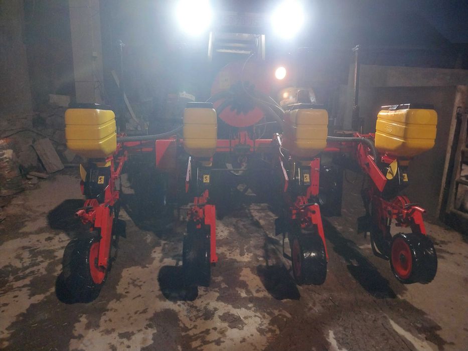 Semeador de milho mater macc