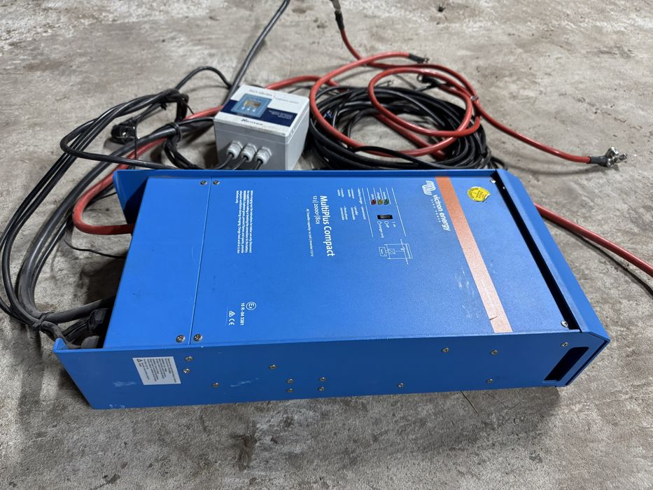 Авто інвертор 220w