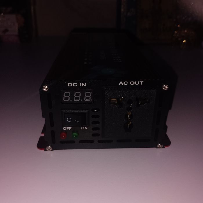 Преобразователь напряжения 1600W (800W) 12V-220V с чистой синусоидой