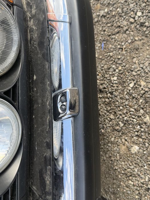 Idealny zderzak BMW E32 V8 V12 PDC kompletny rarytas